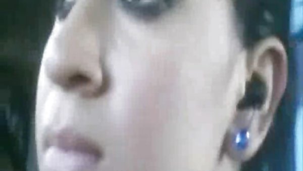 От танцев в гостиничном номере до облизывания бобров в джакузи